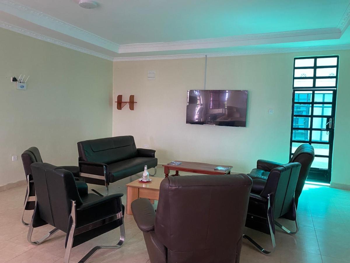 Acacia Gardens Gilgil Hotel Ngoại thất bức ảnh